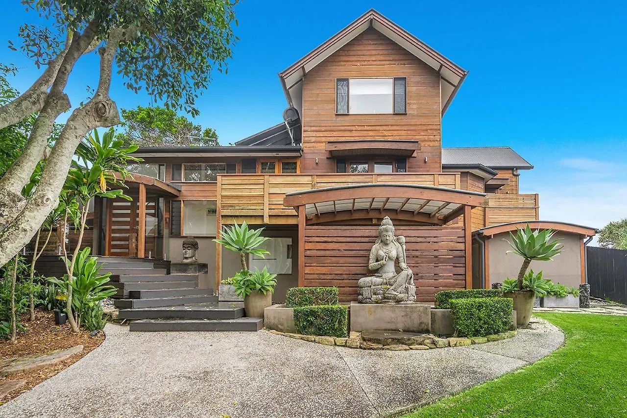 Belongil Beach House Byron Bay